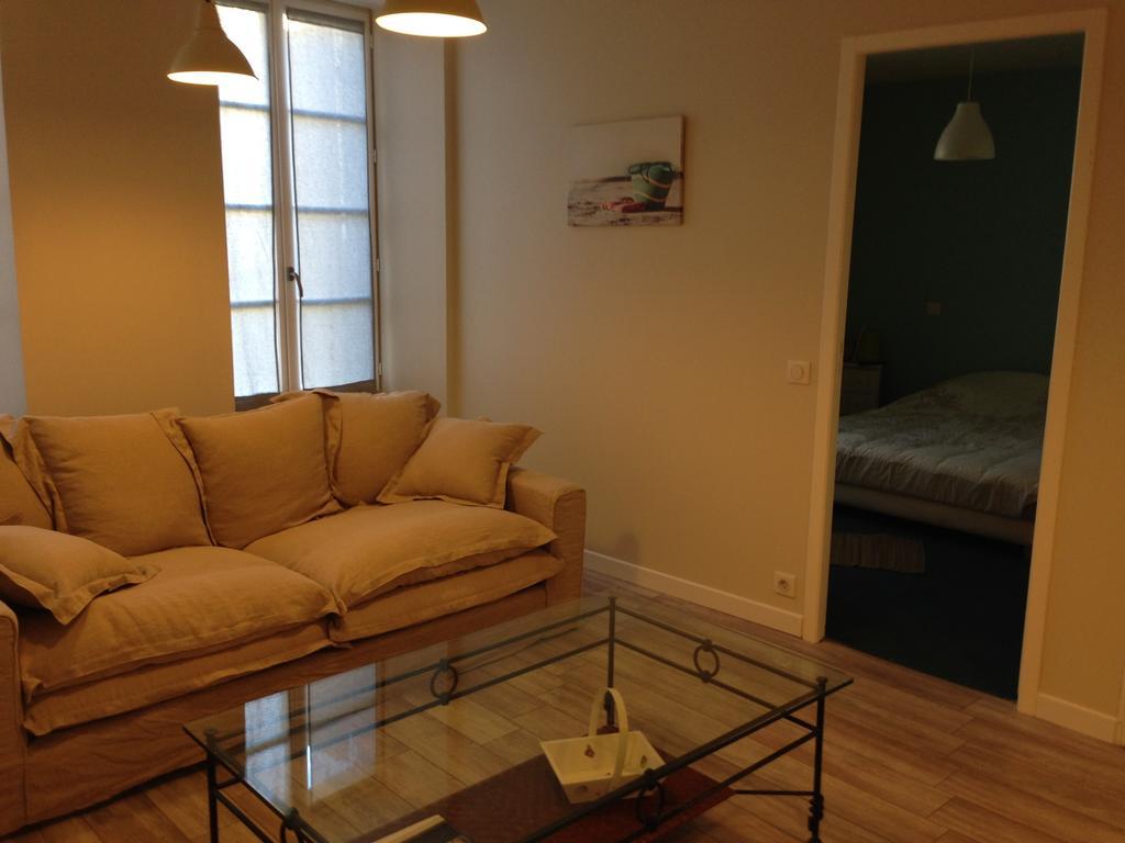 Appartements D'Hotes Santa Giulia Niort Phòng bức ảnh